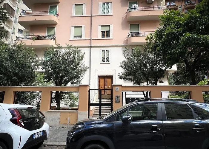Apartment Cloclo House *